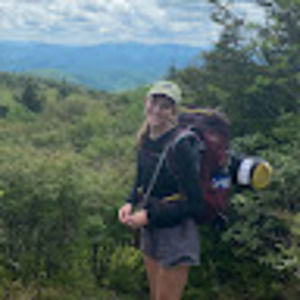 Meet your Posher, Claire